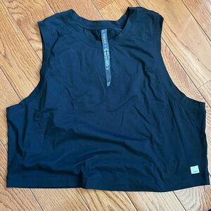 Black tank. XL